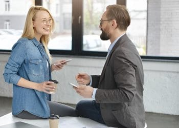 7 Batasan Ini Wajib Kamu Terapkan Saat Berteman dengan Mantan, Jangan Sampai Menyesal!