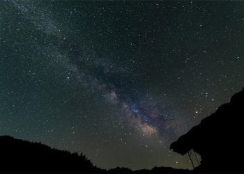 6 Fenomena Langit Bulan Agustus 2025, Ada Konjungsi Planet