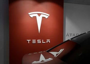 Penggemar Investasi, Musk Beli Saham Tesla Secara Besar-Besaran