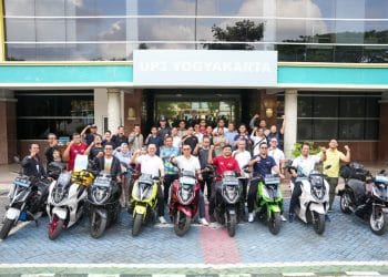 Motor Listrik Alva Cervo dan Alva One Uji Kekuatan Touring 1.170 Km Jakarta-Bali dalam 4 Hari