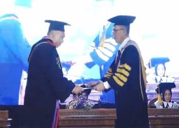 acara wisuda