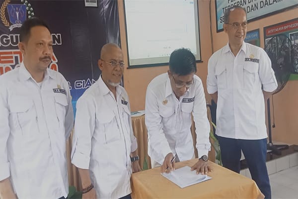 pengukuhan Ketua IKA SMPN 1 Ciamis