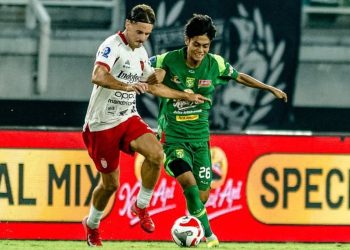 Debut Menggemparkan Dimas Wicaksono, Persebaya Menang Telak