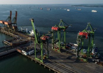 Terminal Petikemas Teluk Lamong