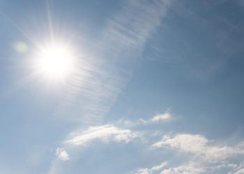 Jangan Sepelekan! Ini Alasan Mengapa Kamu Perlu Pakai Sunscreen Sebelum Keluar!