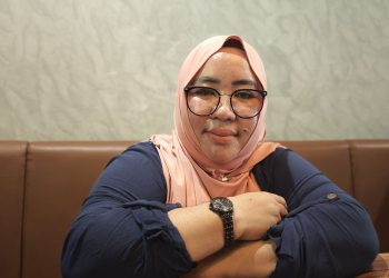 Hari Ibu dan Kisah Rina Zainun: Dari Perlindungan Preman hingga Pemimpin Perempuan Kaltim