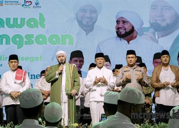 Sholawat Kebangsaan Bersama Habib Syech Meriahkan HAB Kemenag ke-80 di Stadion Galuh Ciamis