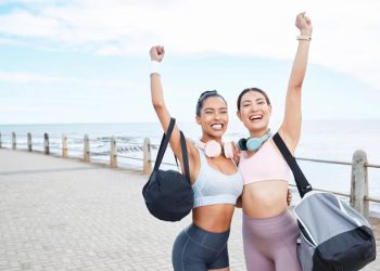 Orang yang Tampak 10 Tahun Lebih Muda Ikuti 8 Ritual Harian Ini