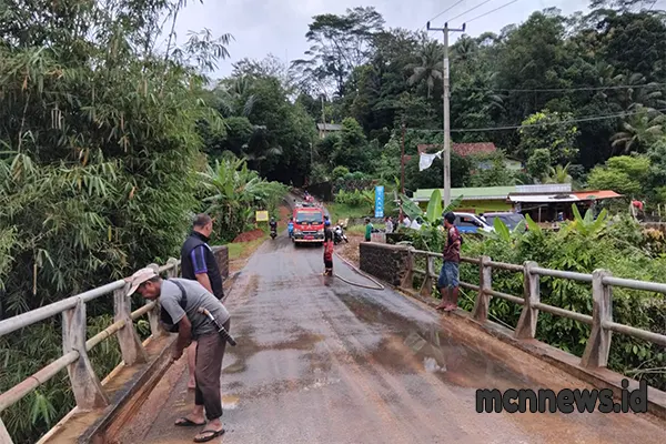 perbatasan Baregbeg Sukadana