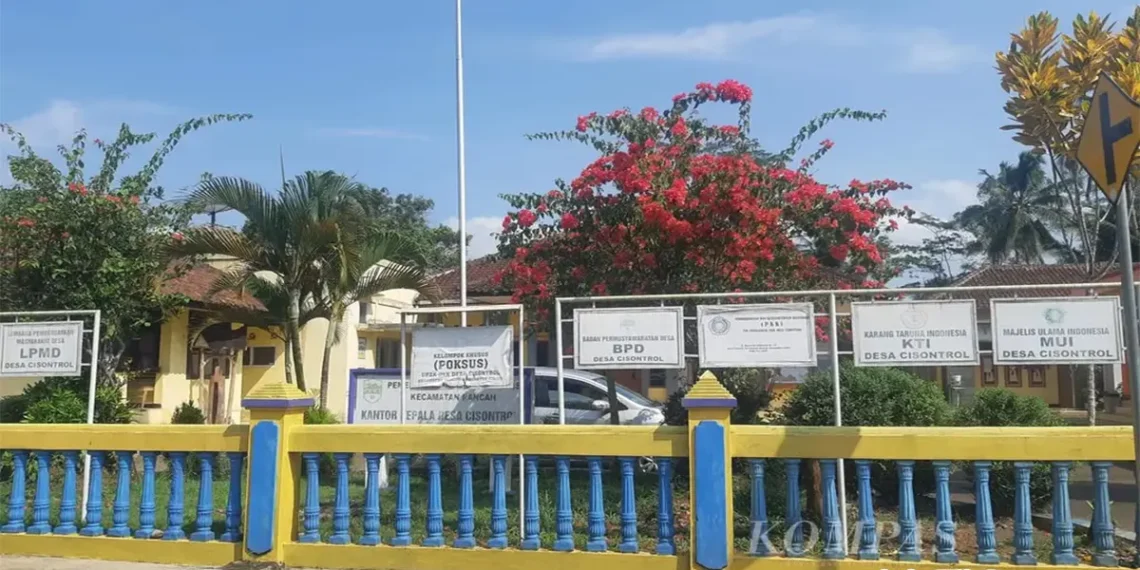 Profil Desa Cisontrol