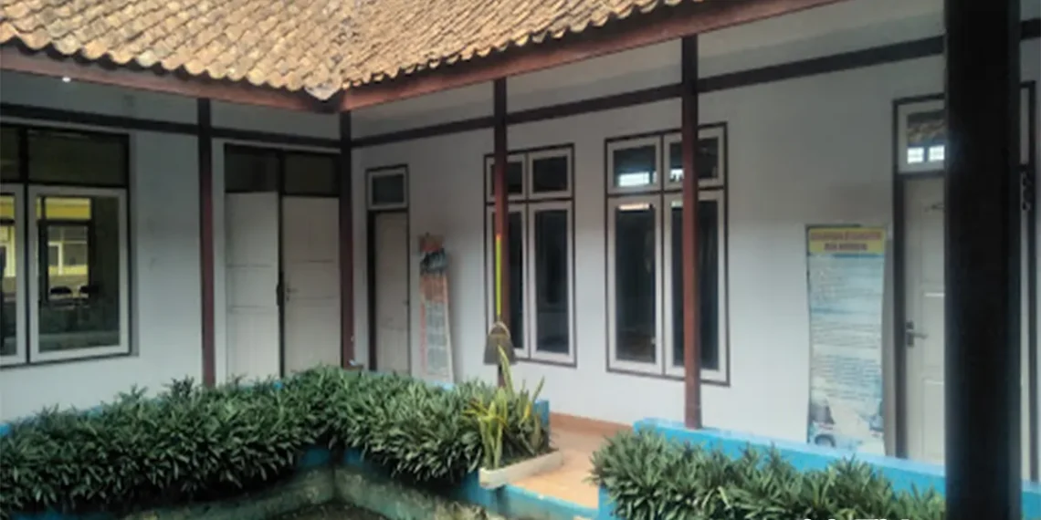 Profil Desa Medanglayang