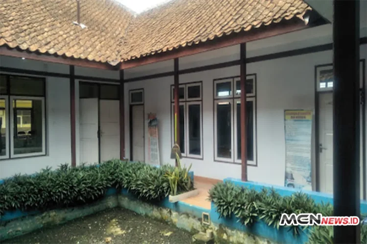 Profil Desa Medanglayang