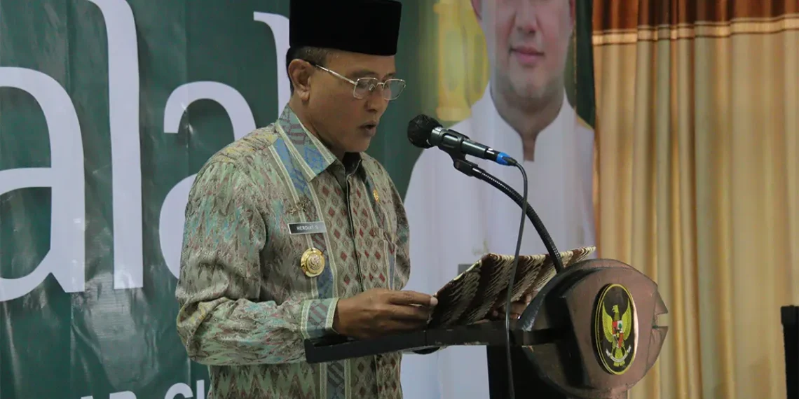 Bupati Ciamis Herdiat Sunarya